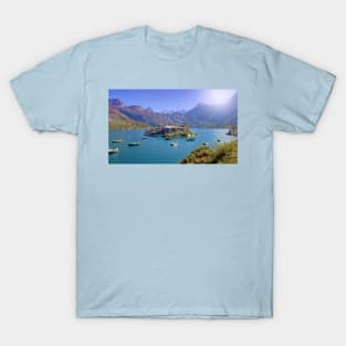 Lake Sabrina, California T-Shirt